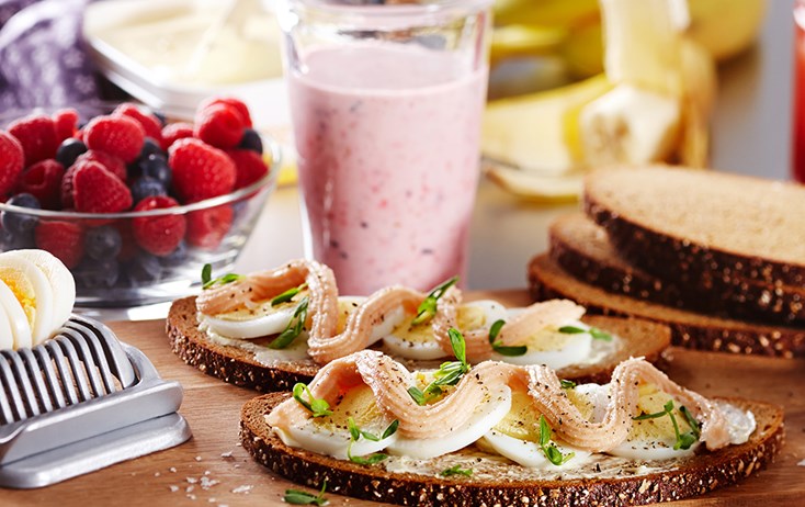 Breakfast with Smoothie and an egg and caviar sandwich